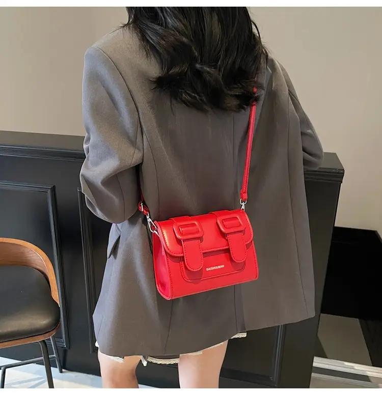 Women's Beige Crossbody Bag Summer 2025 — feature 13