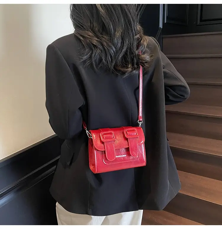 Women's Beige Crossbody Bag Summer 2025 — feature 21