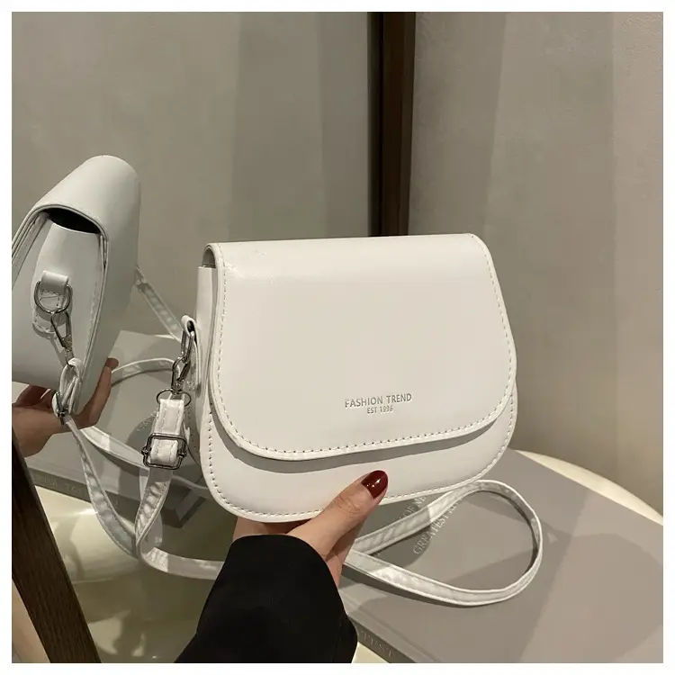 Cute Pink Square Shoulder Bag for Women 2025 — feature 13