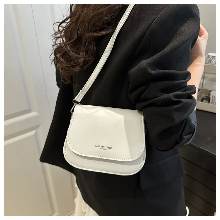 Cute Pink Square Shoulder Bag for Women 2025 — feature 16
