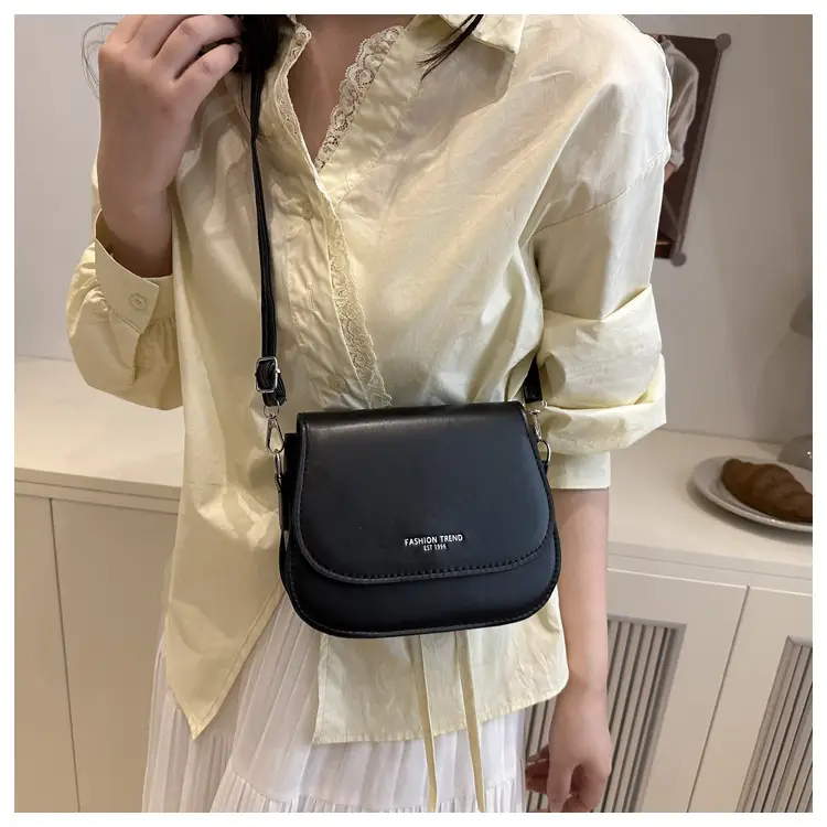 Cute Pink Square Shoulder Bag for Women 2025 — feature 32