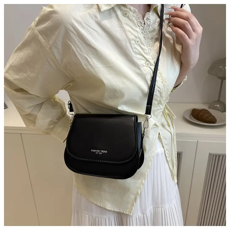Cute Pink Square Shoulder Bag for Women 2025 — feature 33