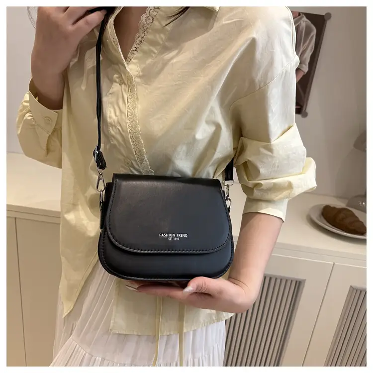 Cute Pink Square Shoulder Bag for Women 2025 — feature 35