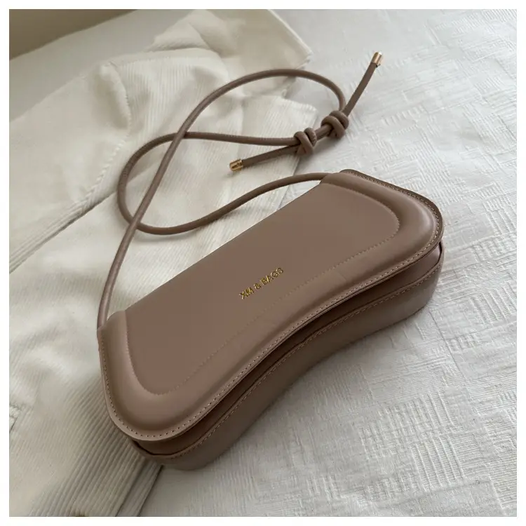 Black Crossbody Bag with Adjustable Strap — feature 23