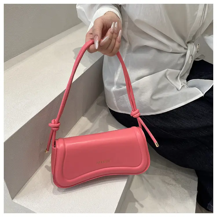 Black Crossbody Bag with Adjustable Strap — feature 28