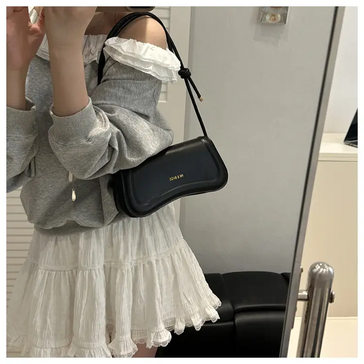 Black Crossbody Bag with Adjustable Strap — feature 45