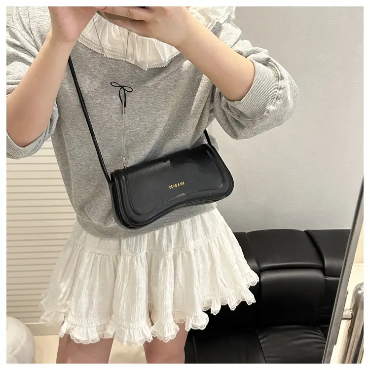 Black Crossbody Bag with Adjustable Strap — feature 50