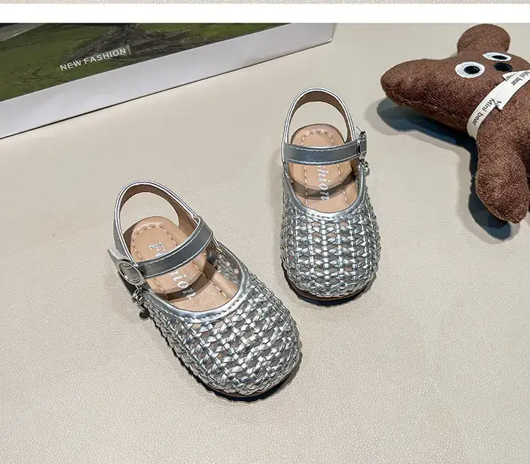 Baby Toe Sandals Silver Sparkly 2025 Summer — feature 17