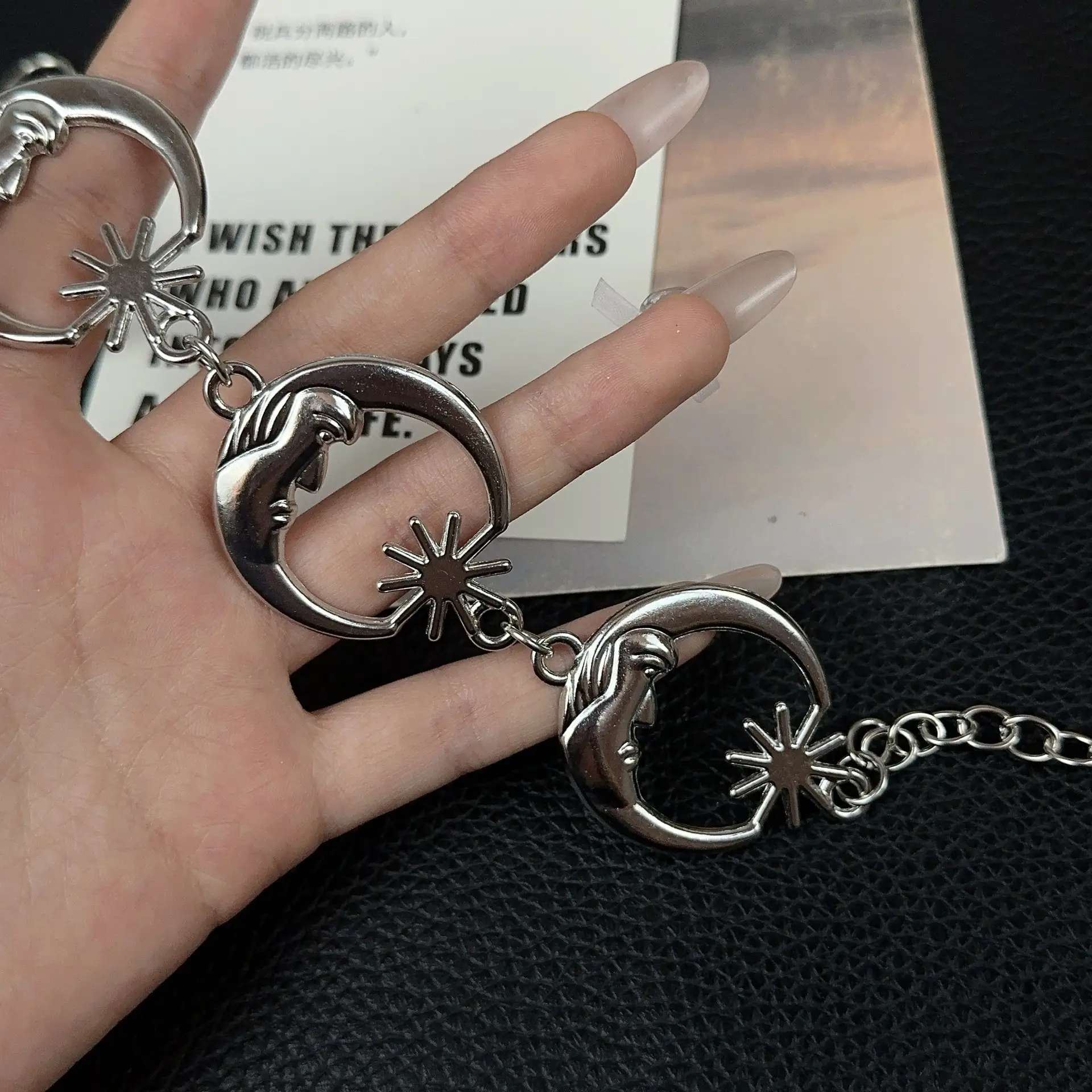 Vintage Metal Moon Waist Chain Women's Jeans - Image 5