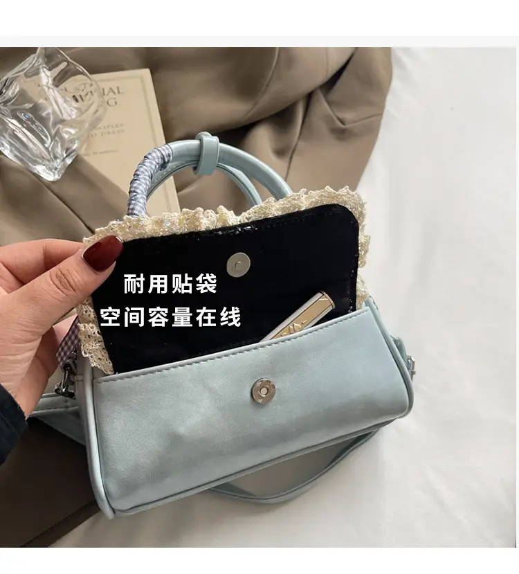 Women's Textured Square Shoulder Bag Grey 2025 — feature 5