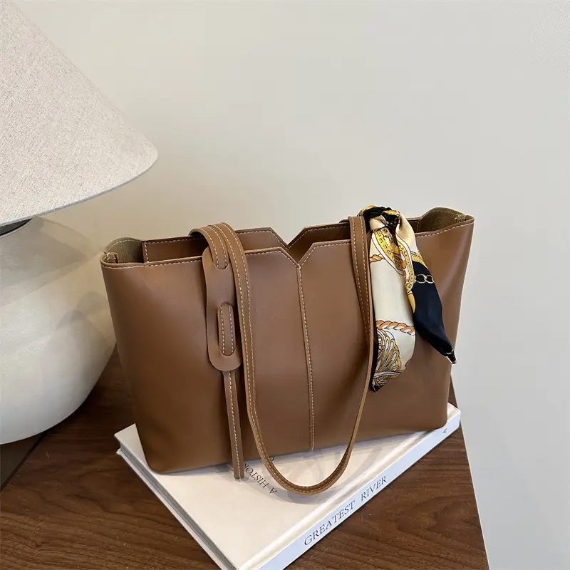 2025 Summer Large Capacity Women's Tan Shoulder Bag - Image 6