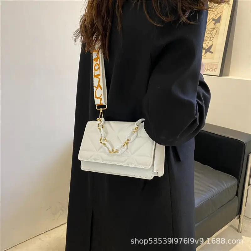 Women's Chain Strap Square Bag Black Orange Pink White — feature 11