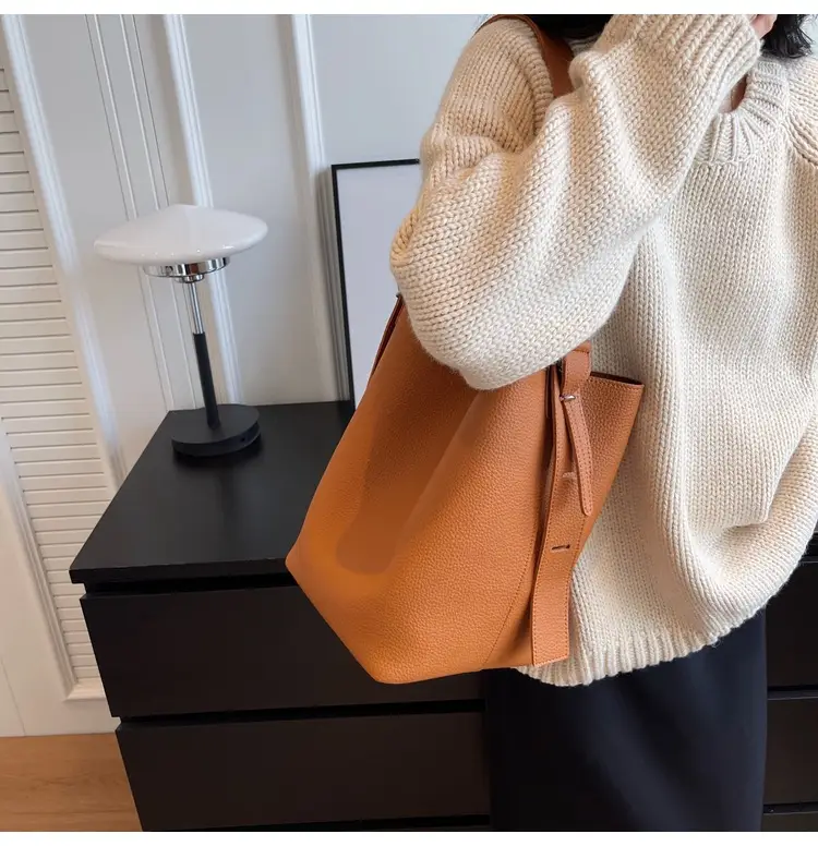 Women Crossbody Bag Brown Leather 2026 Casual Large Capacity — feature 31