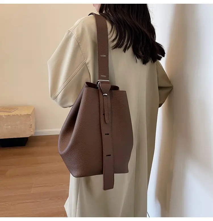Women Crossbody Bag Brown Leather 2026 Casual Large Capacity — feature 33