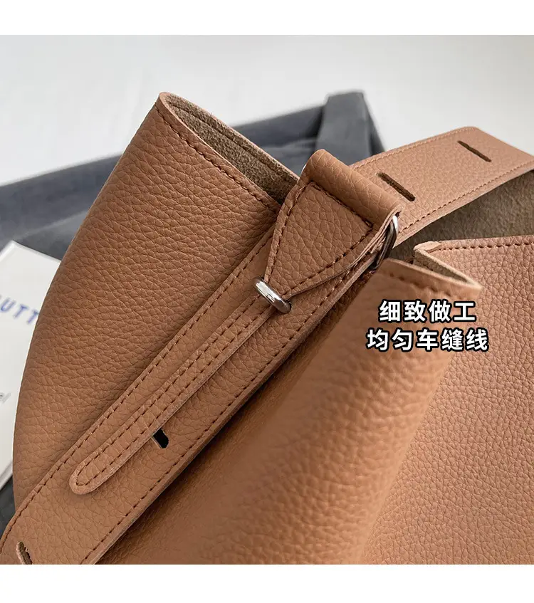 Women Crossbody Bag Brown Leather 2026 Casual Large Capacity — feature 7