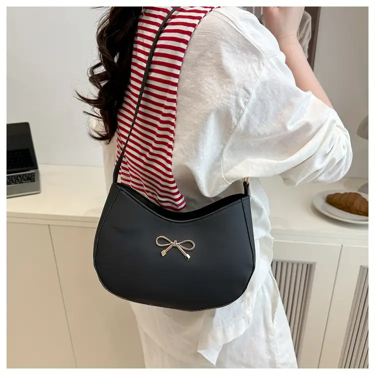 White Bow Shoulder Bag for Women 2025 — feature 20