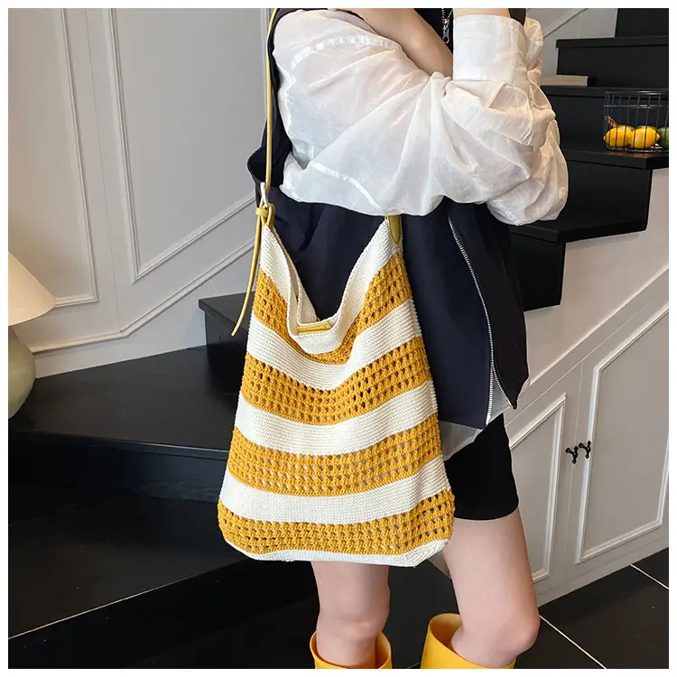 Cross-Country Stripe Knitted Tote Bag for Women — feature 10