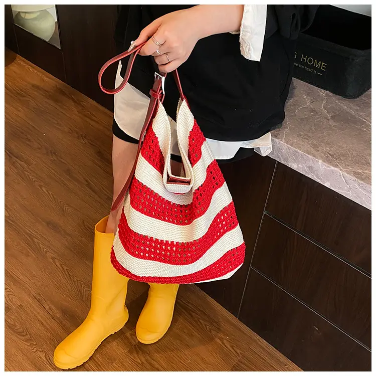Cross-Country Stripe Knitted Tote Bag for Women — feature 12
