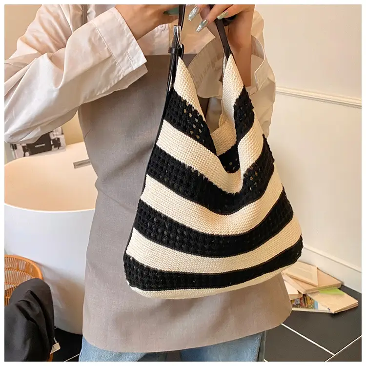 Cross-Country Stripe Knitted Tote Bag for Women — feature 19