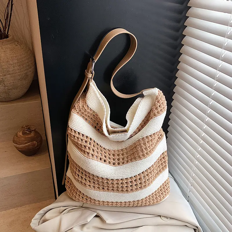 Cross-Country Stripe Knitted Tote Bag for Women