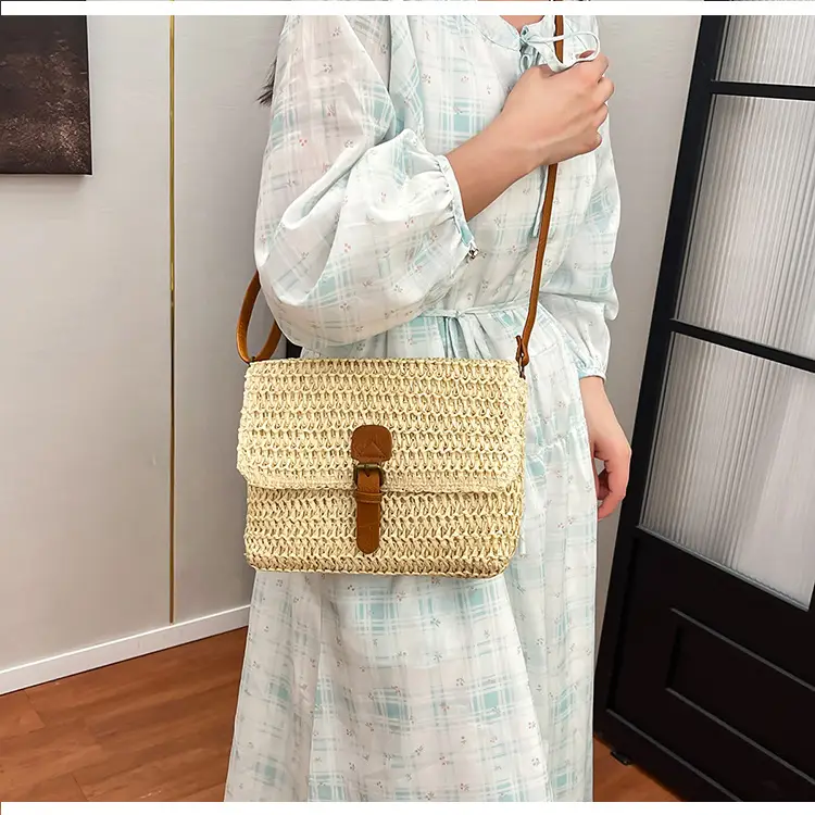 Women Crossbody Bag Woven Beige 2025 Beach Use — feature 18