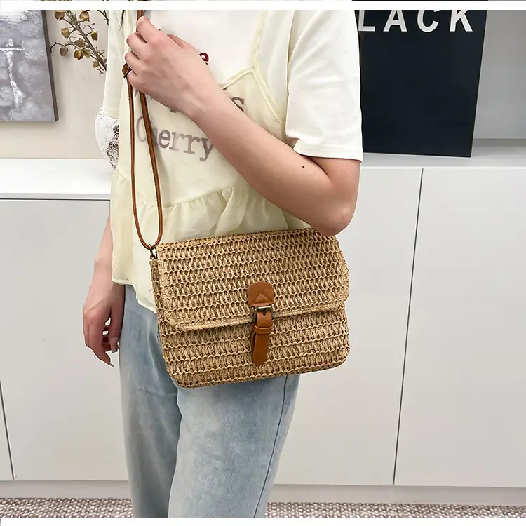 Women Crossbody Bag Woven Beige 2025 Beach Use — feature 9