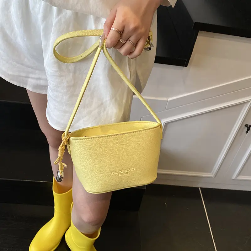 2025 New Niche Lychee Pattern Bucket Small Bag - Image 12