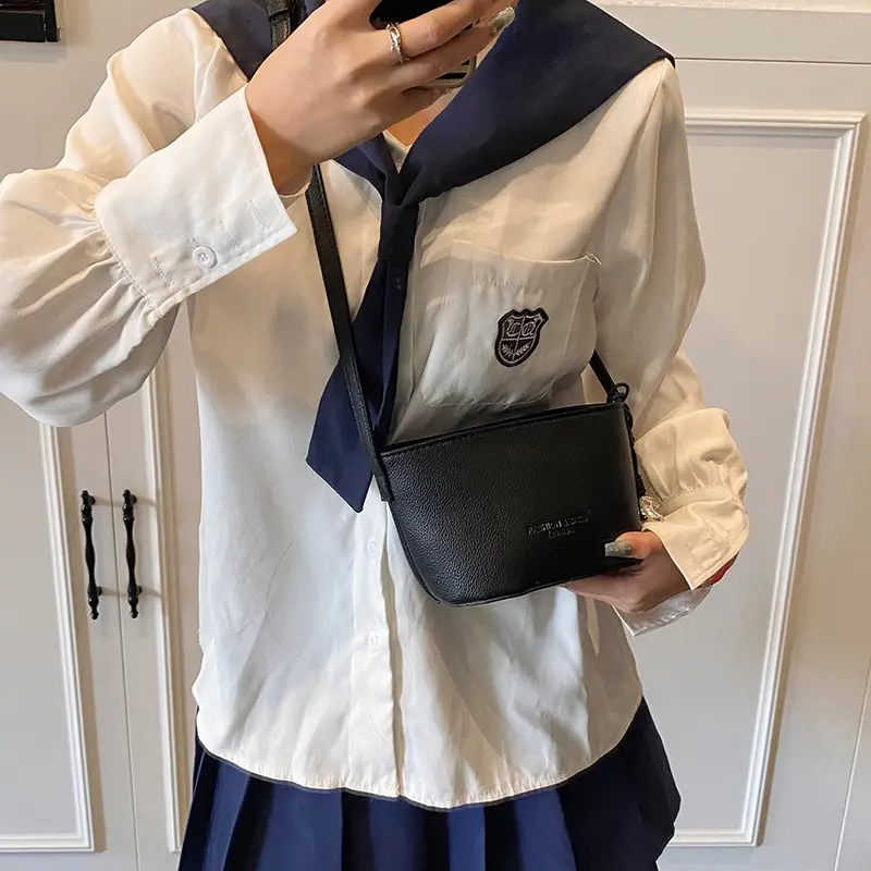 2025 New Niche Lychee Pattern Bucket Small Bag - Image 13