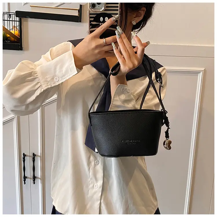 2025 New Niche Lychee Pattern Bucket Small Bag — feature 35