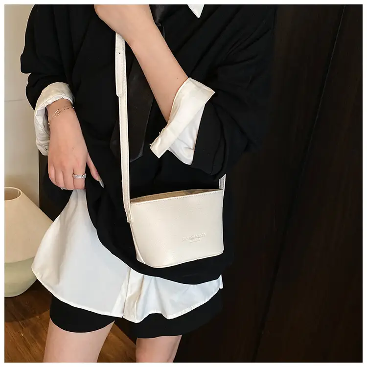 2025 New Niche Lychee Pattern Bucket Small Bag — feature 46