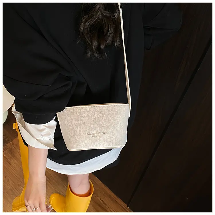 2025 New Niche Lychee Pattern Bucket Small Bag — feature 48