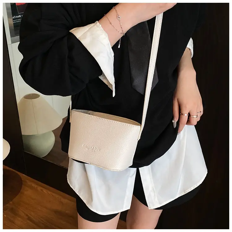2025 New Niche Lychee Pattern Bucket Small Bag — feature 49