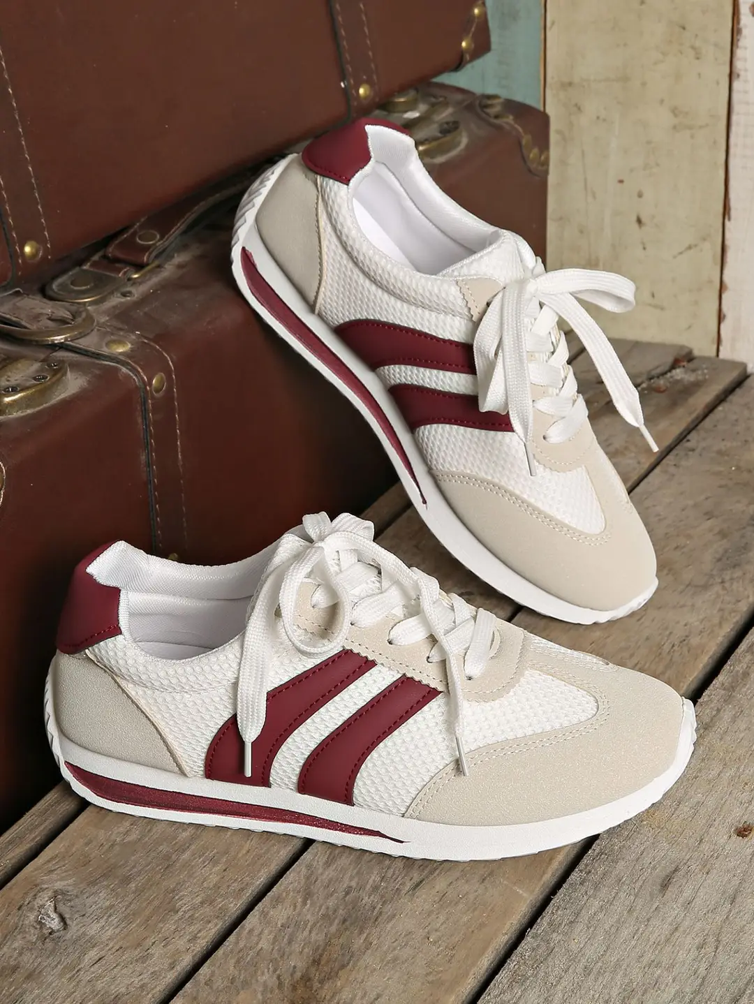 Foreign Trade Moral Training Shoes for Women 2025 New Summer Thin Breathable Mesh Forrest Gump Shoes Soft Sole Versatile Lightweight Sports Shoes — feature 2