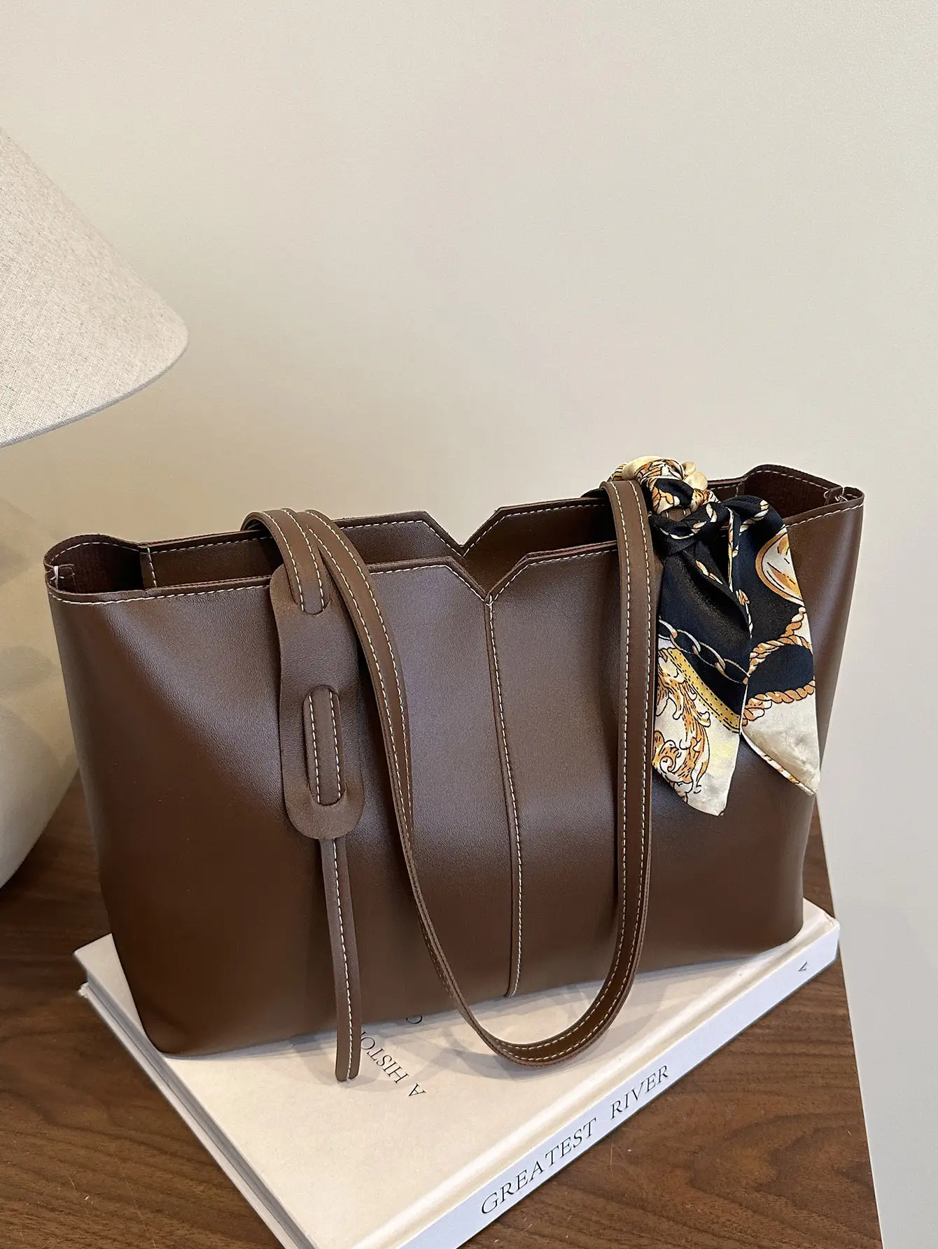 Large Capacity Women's Tote Bag Brown New Style