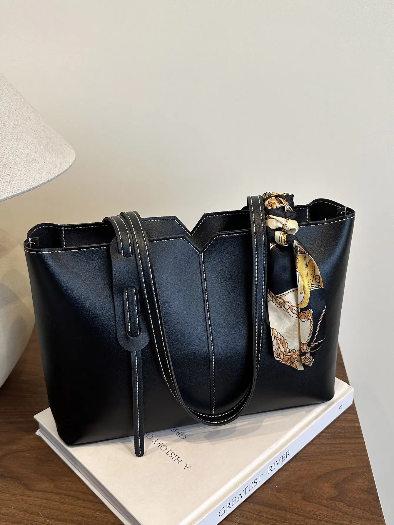 Large Capacity Women's Tote Bag Brown New Style
