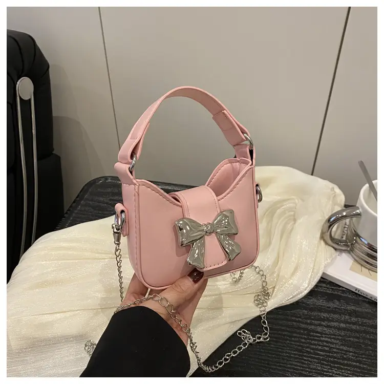 Black Bow Crossbody Bag with Chain Strap — feature 10