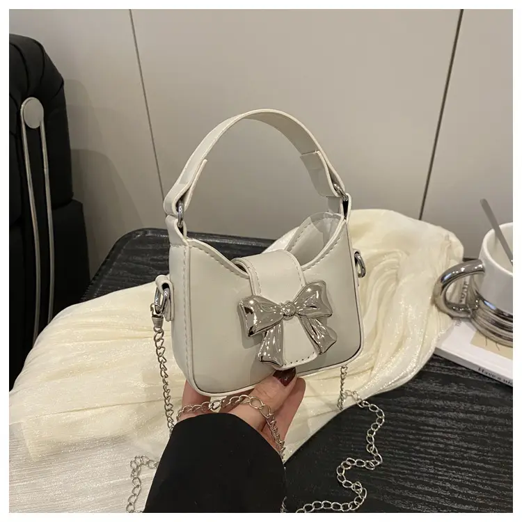 Black Bow Crossbody Bag with Chain Strap — feature 11