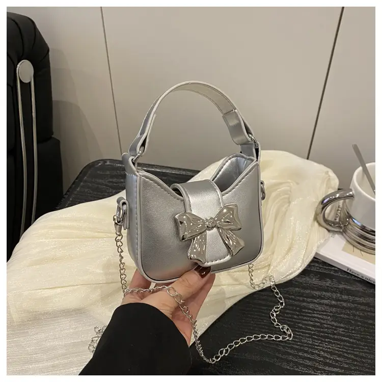 Black Bow Crossbody Bag with Chain Strap — feature 9