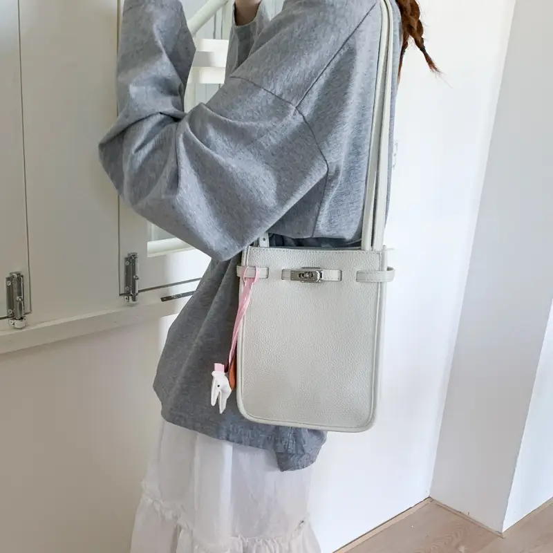 Trendy Yellow Crossbody Bag for Women 2025 - Image 2