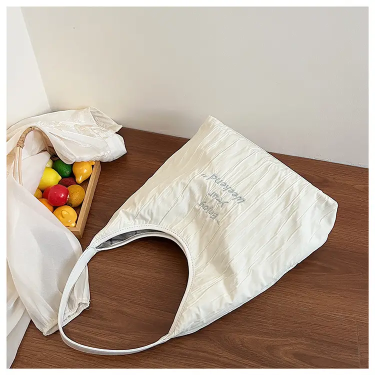 Women's White Quilted Shoulder Bag 2025 College Student — feature 32