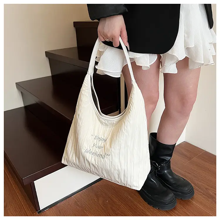 Women's White Quilted Shoulder Bag 2025 College Student — feature 8
