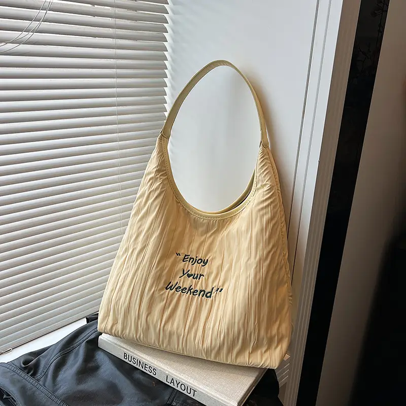 Women's White Quilted Shoulder Bag 2025 College Student