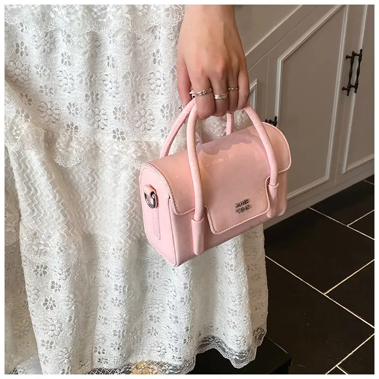 Women's White Square Handbag 2025 Summer Crossbody Luggage Bag — feature 15