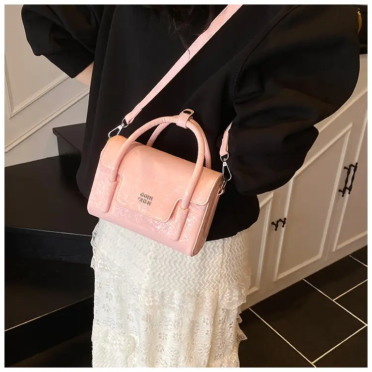 Women's White Square Handbag 2025 Summer Crossbody Luggage Bag — feature 18