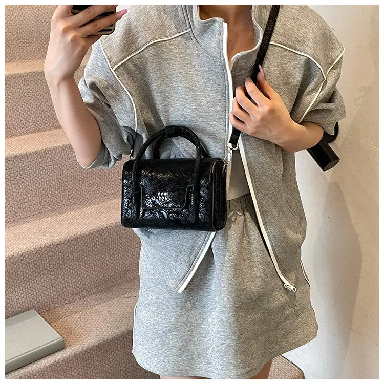 Women's White Square Handbag 2025 Summer Crossbody Luggage Bag — feature 22