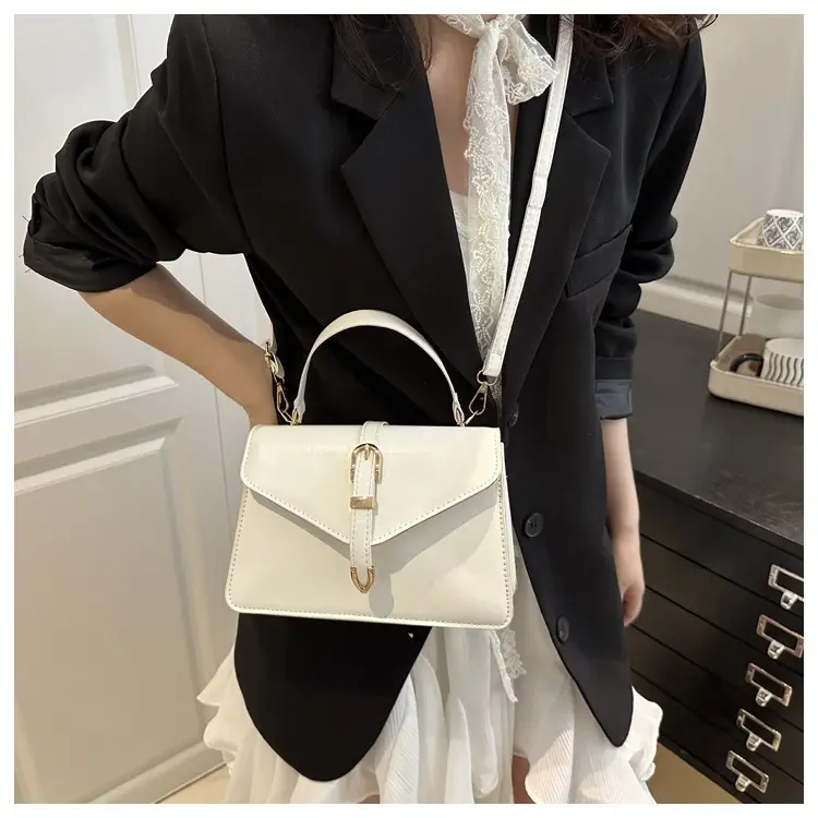 White Korean Style Women's Leather Belt Bag 2025 — feature 13