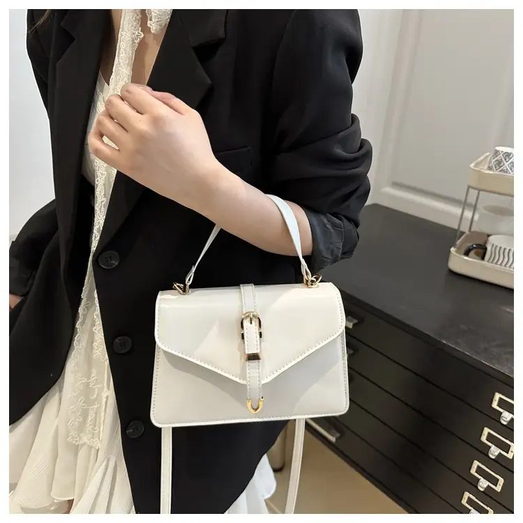 White Korean Style Women's Leather Belt Bag 2025 — feature 9