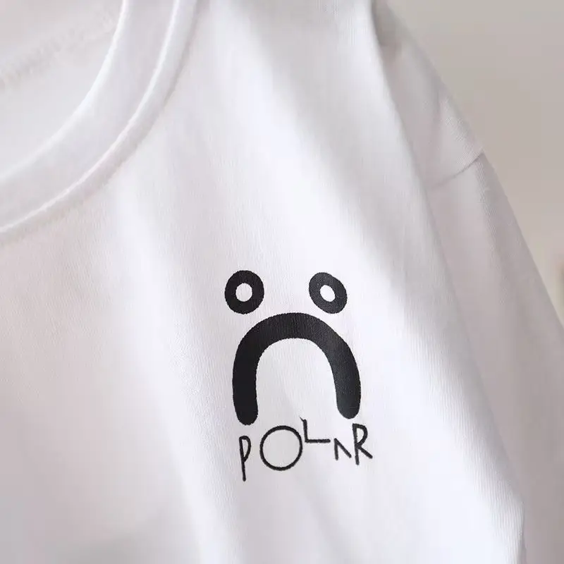 100% Cotton Boys T-Shirt White Black Circle Medium — feature 5