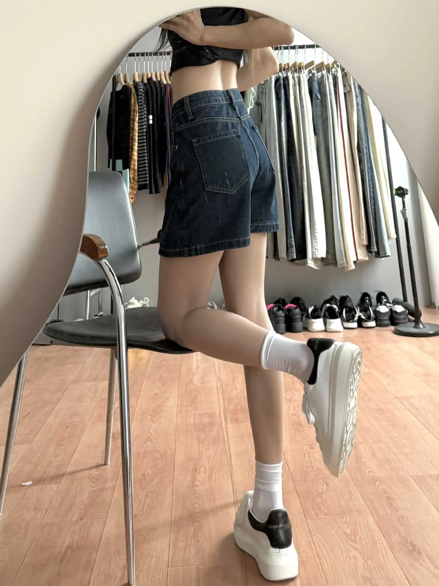 Dark Blue Hip-Hugging Denim Shorts for Women — feature 6