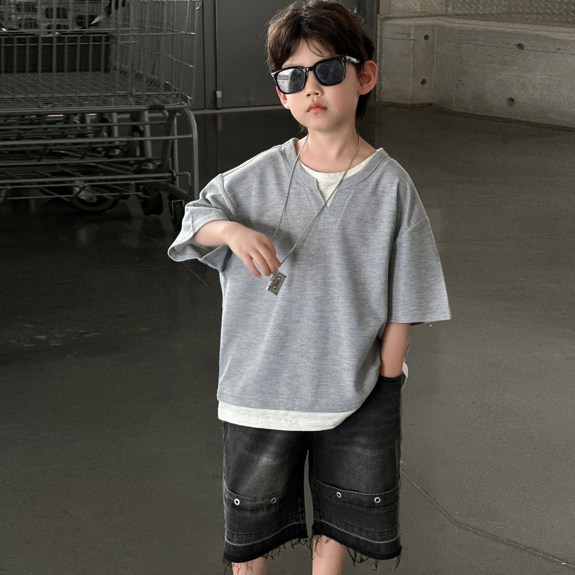 Boys 2025 Summer T-Shirt Grey Short Sleeve Casual Top — feature 7